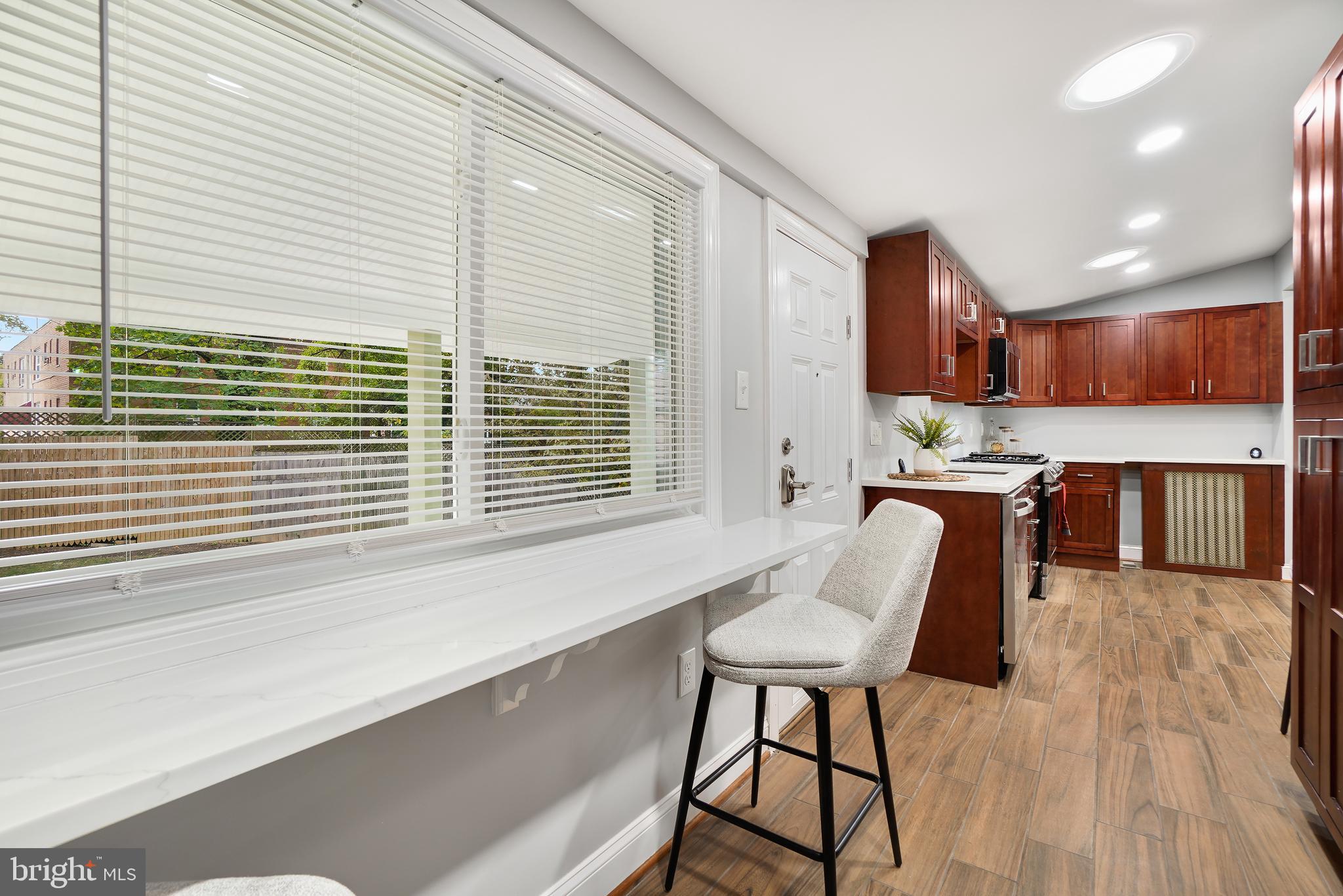 TAKOMA PARK - Residential