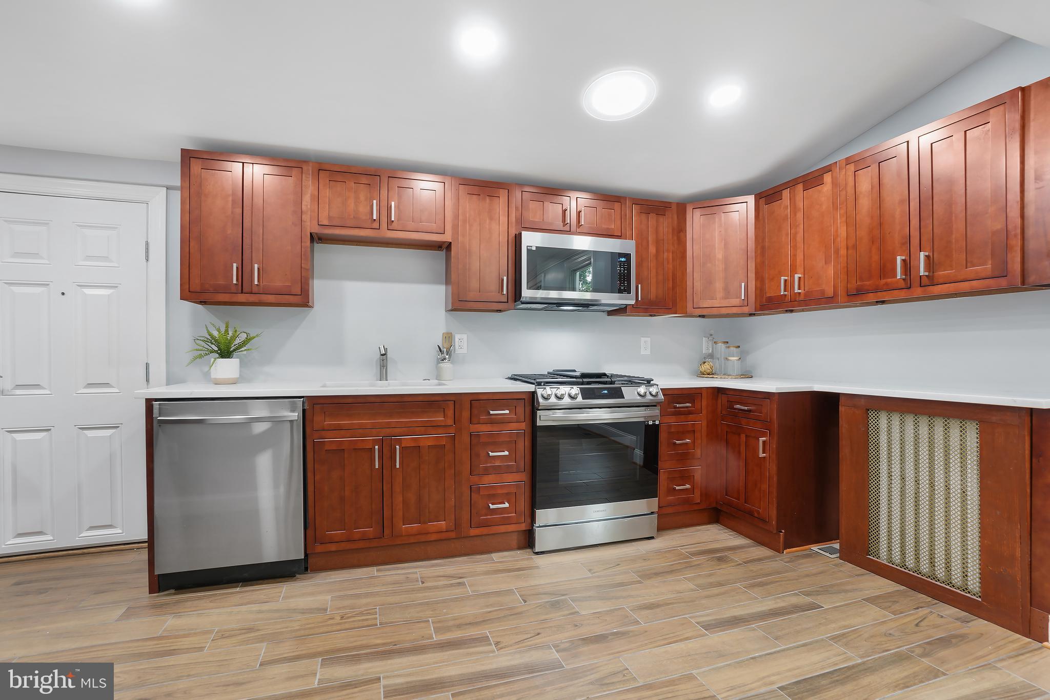 TAKOMA PARK - Residential