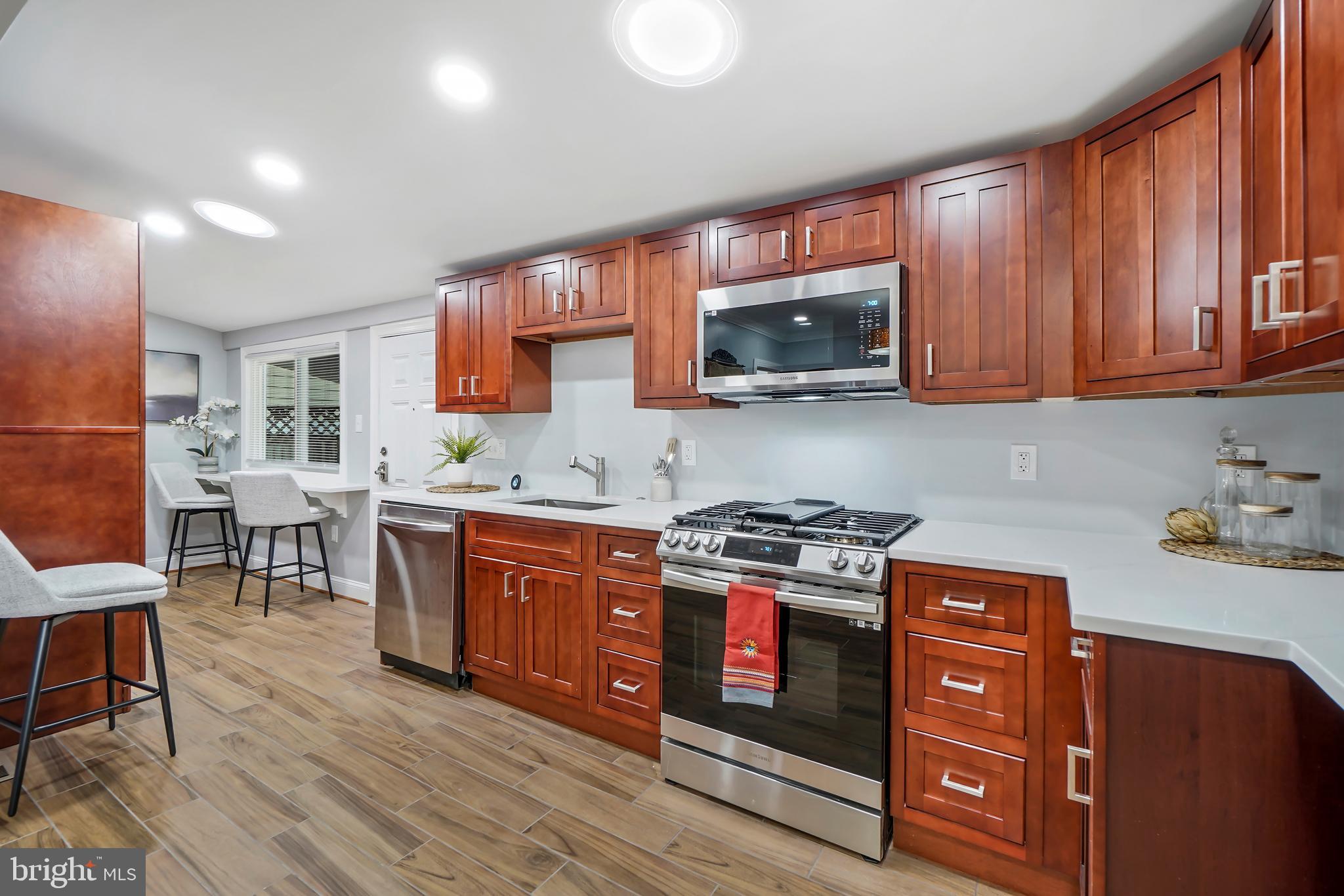 TAKOMA PARK - Residential