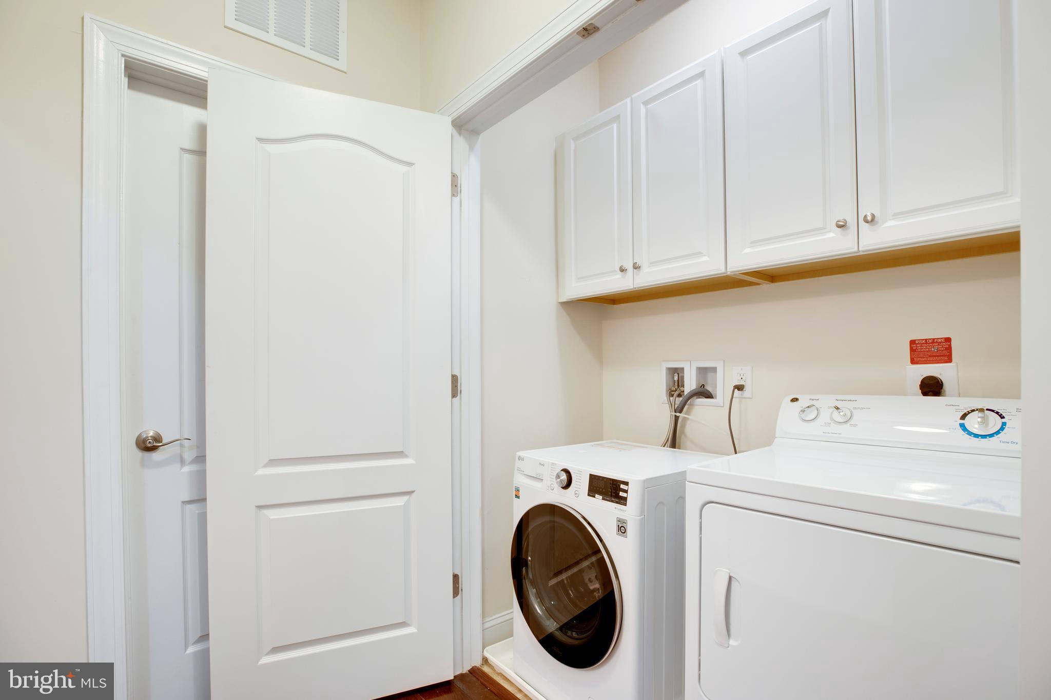 REGENCY AT DOMINION VALLEY - Residential