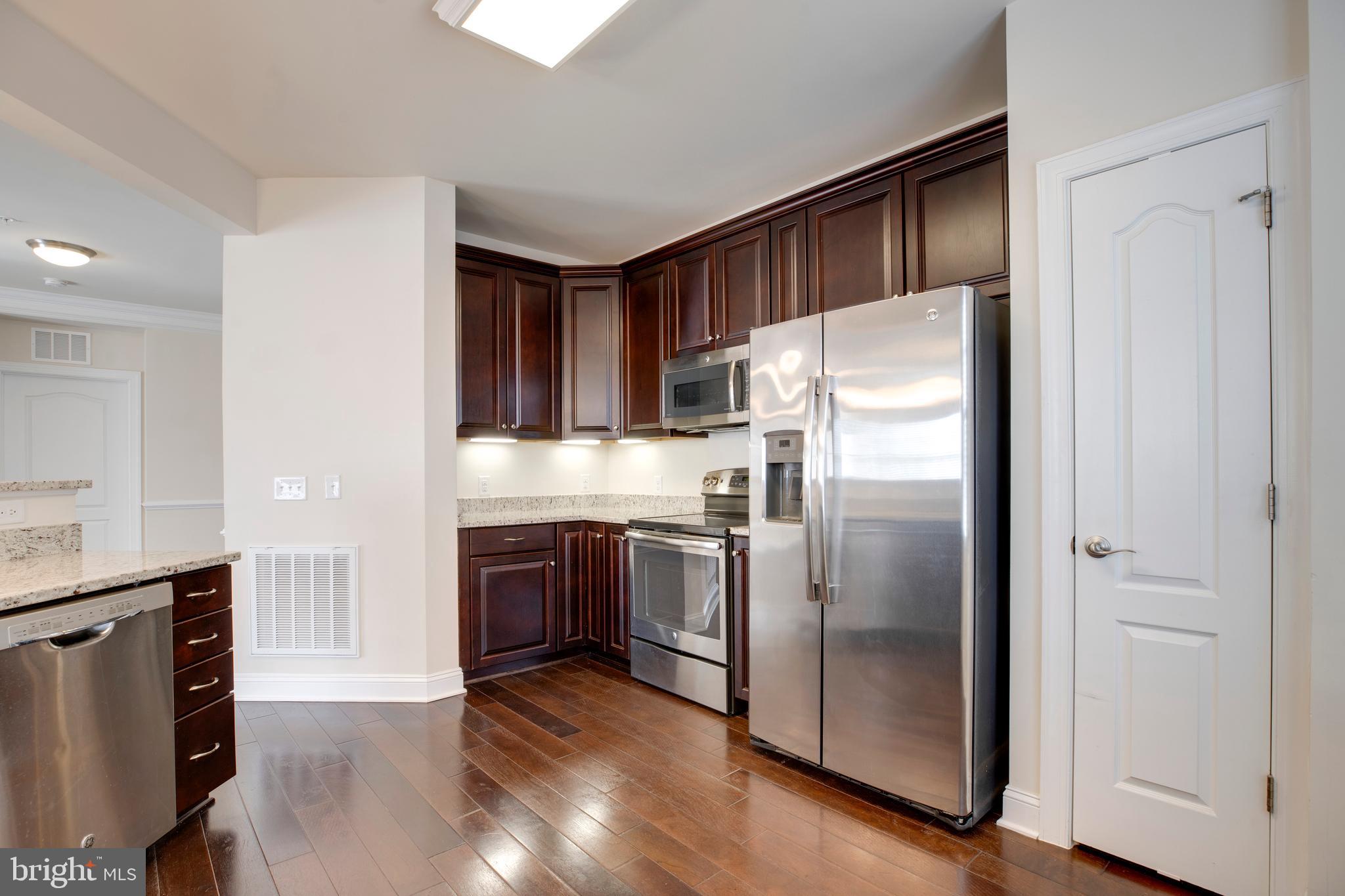 REGENCY AT DOMINION VALLEY - Residential