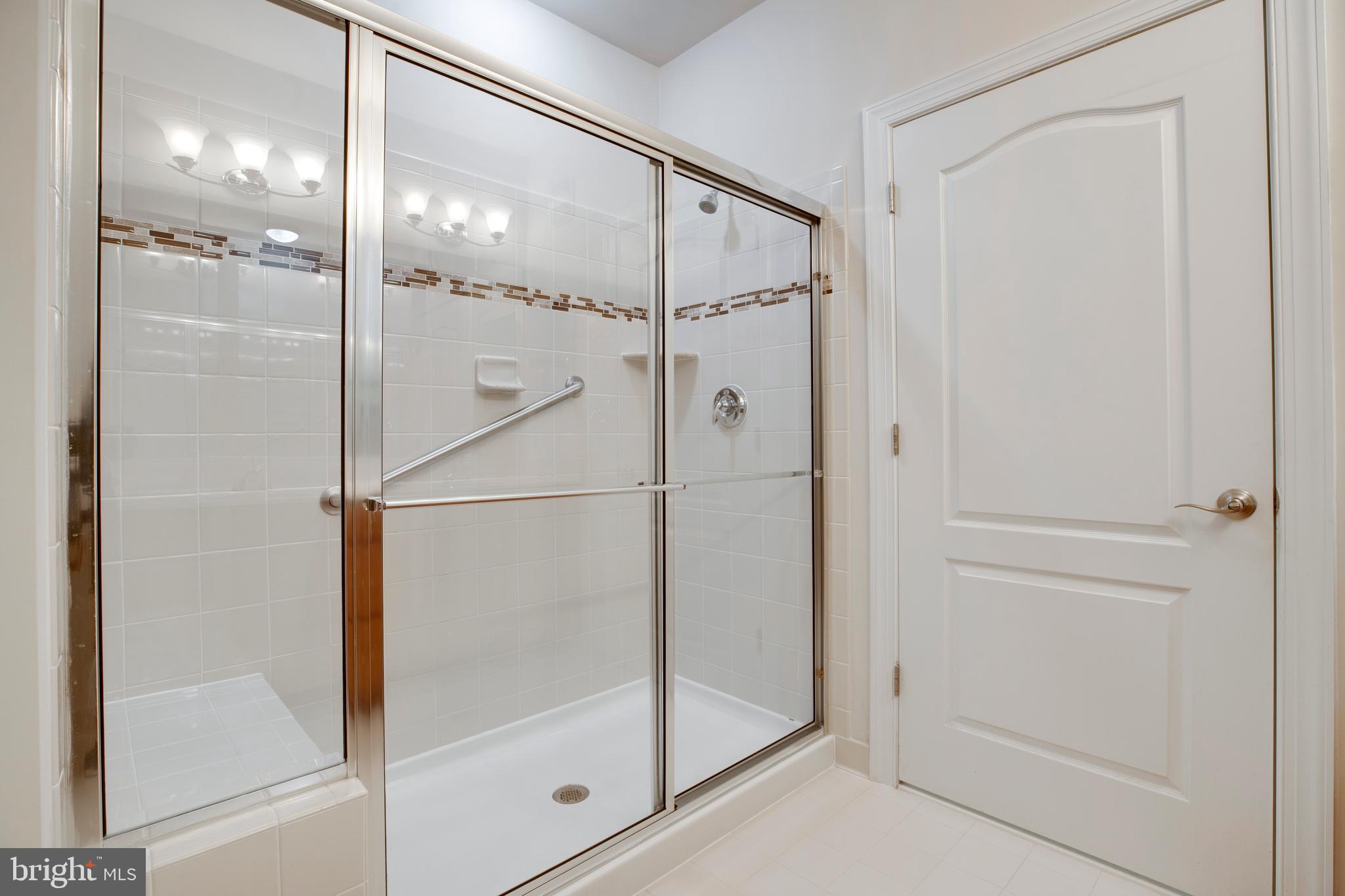 REGENCY AT DOMINION VALLEY - Residential