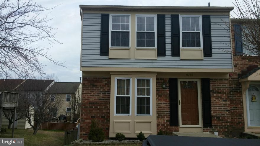 Updated and upgraded! All new paint and carpet. All appliances, washer and dryer included. Lower level sliders to big fenced yard. Relax on the deck and enjoy the sunsets! End of group allows for extra outdoor living space. Move in and relax!