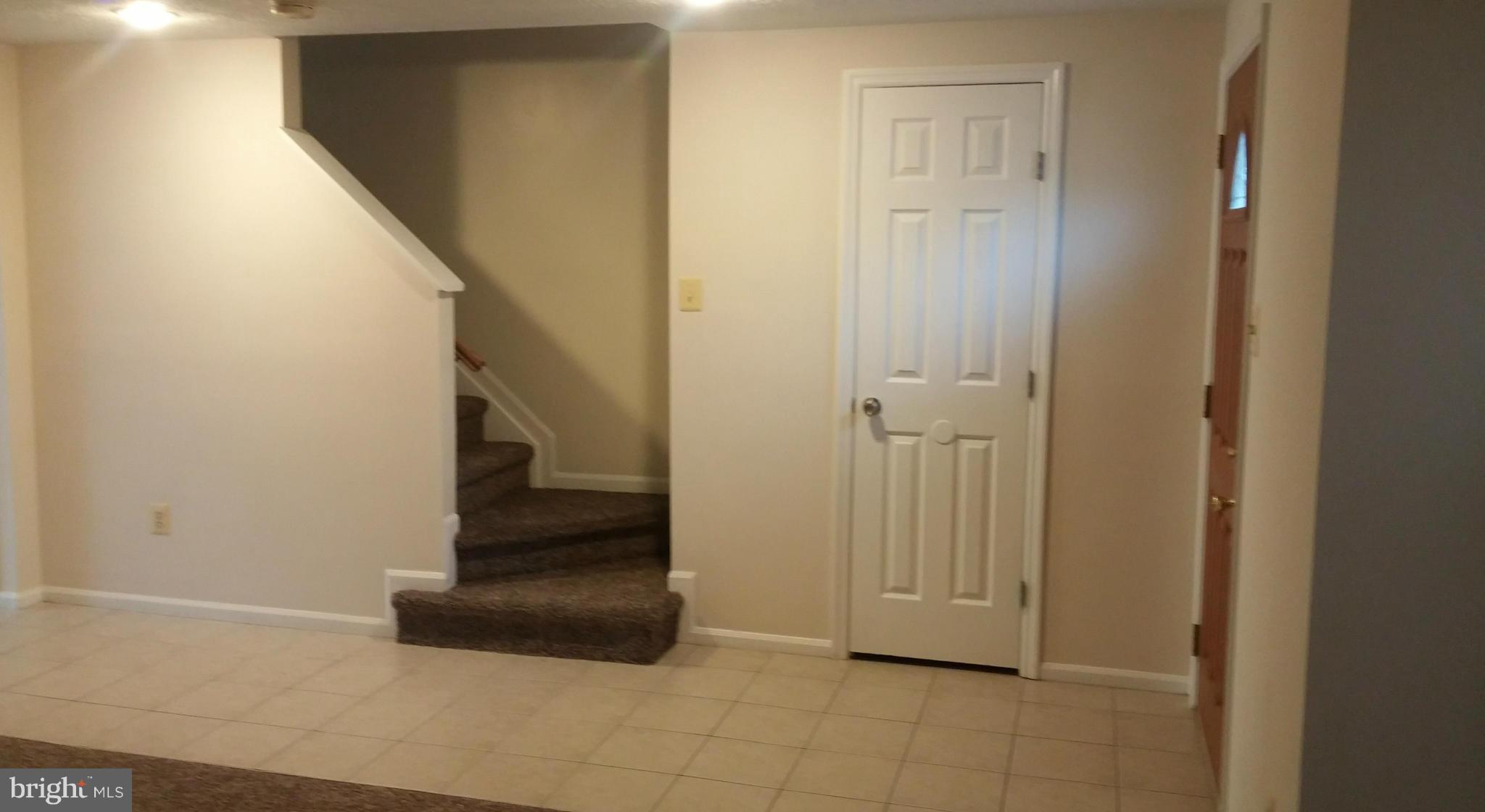 RIDGELYS CHOICE - Residential Lease