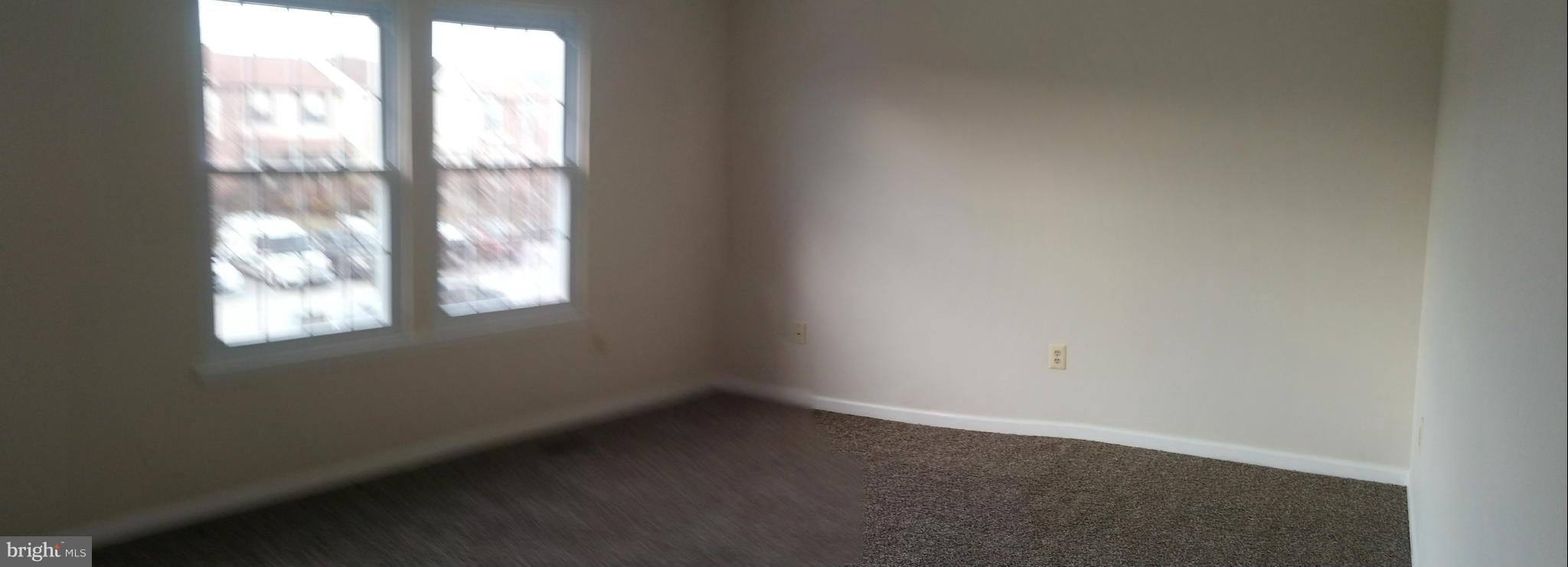 RIDGELYS CHOICE - Residential Lease