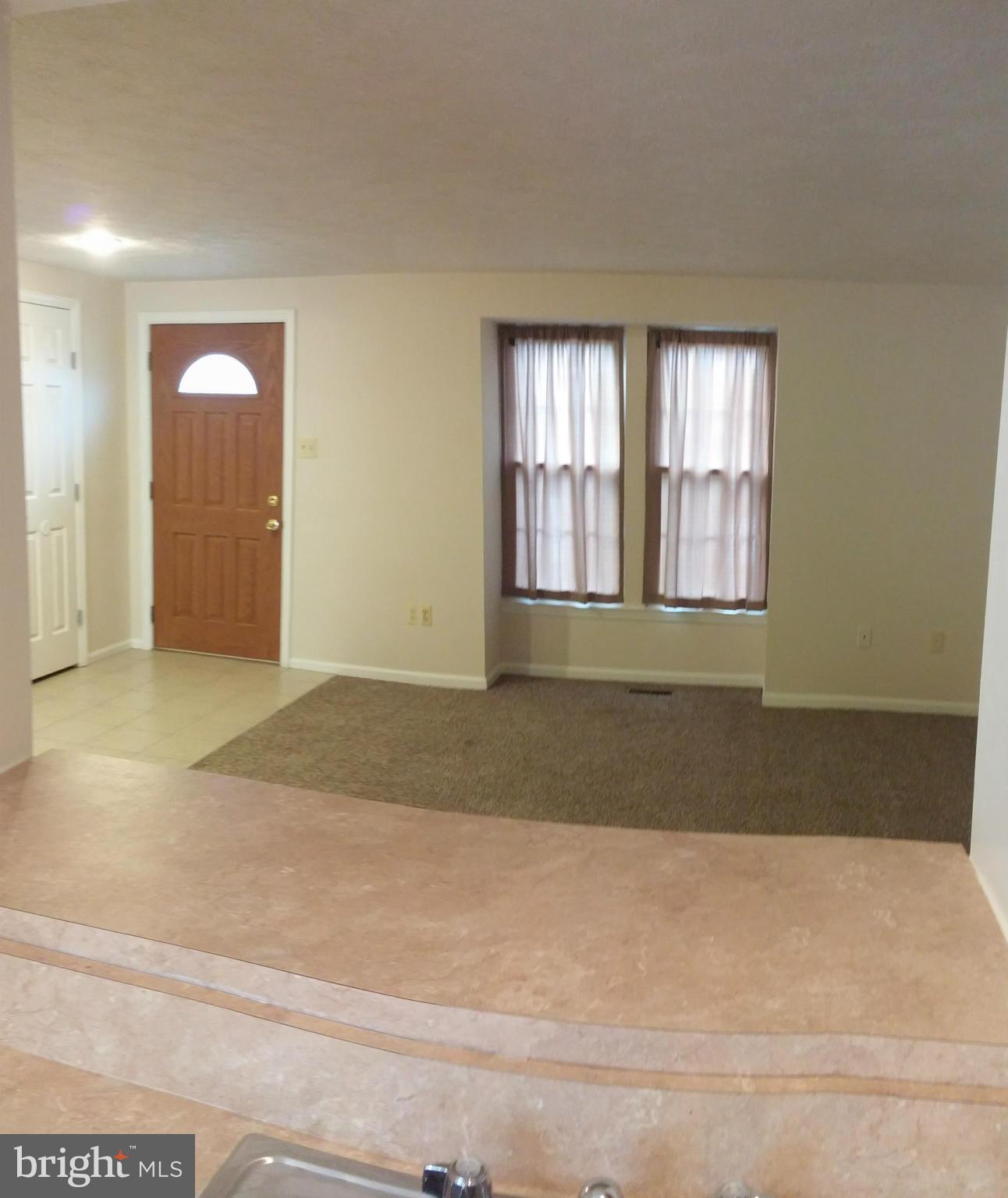 RIDGELYS CHOICE - Residential Lease