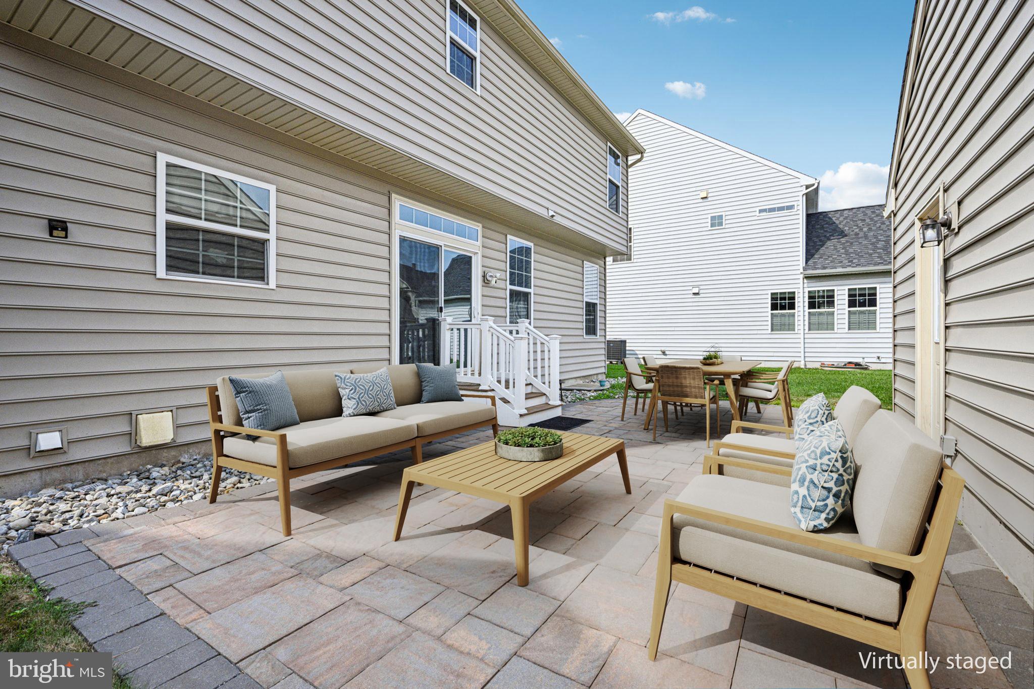 OVERLOOK AT CARRIAGE - Residential