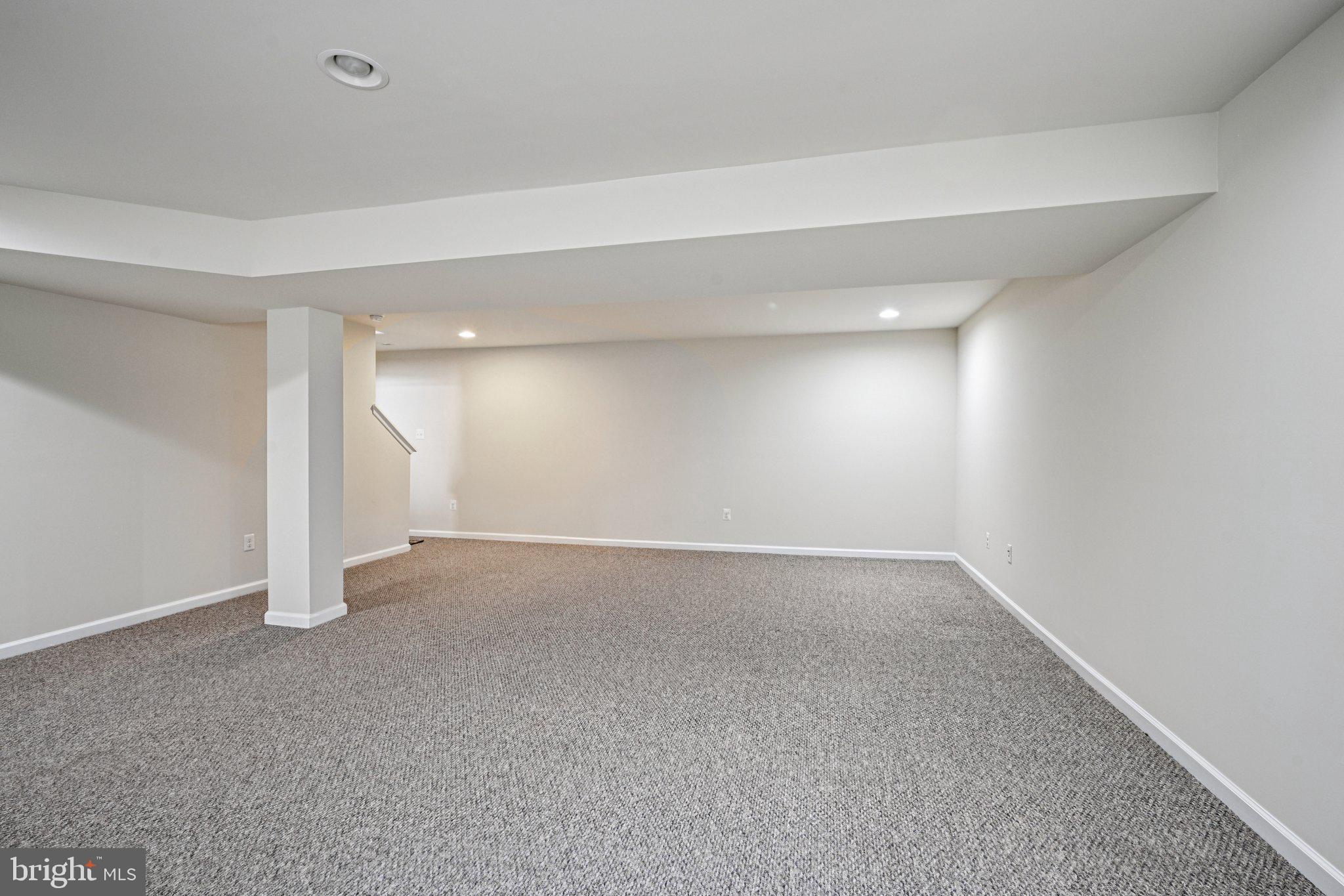 OVERLOOK AT CARRIAGE - Residential