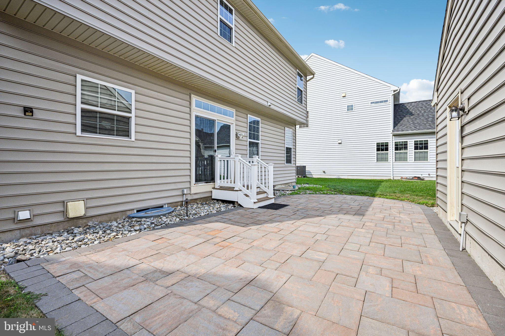 OVERLOOK AT CARRIAGE - Residential