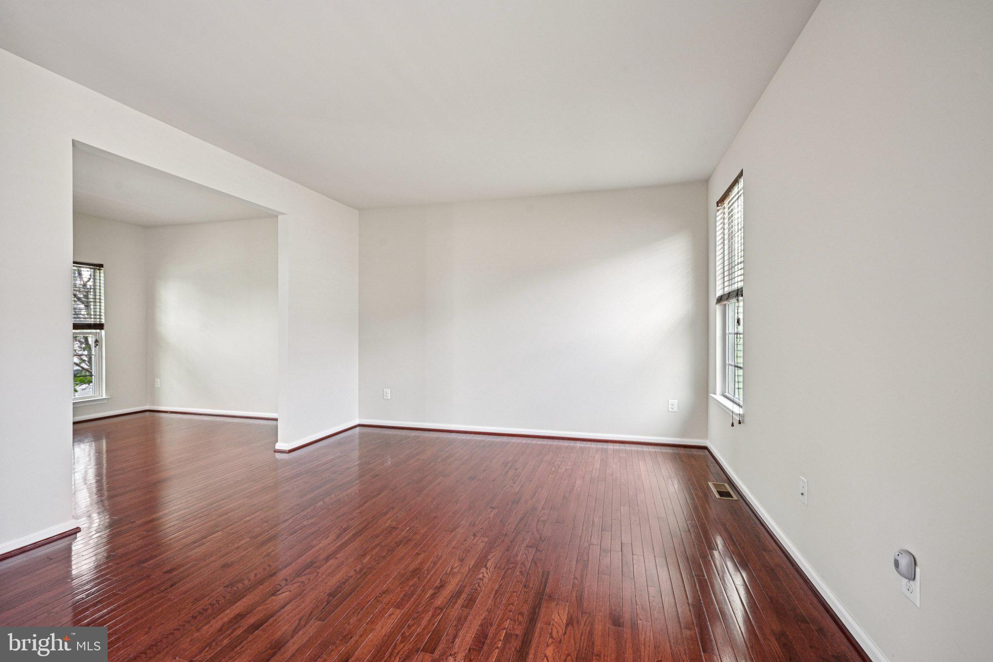 OVERLOOK AT CARRIAGE - Residential