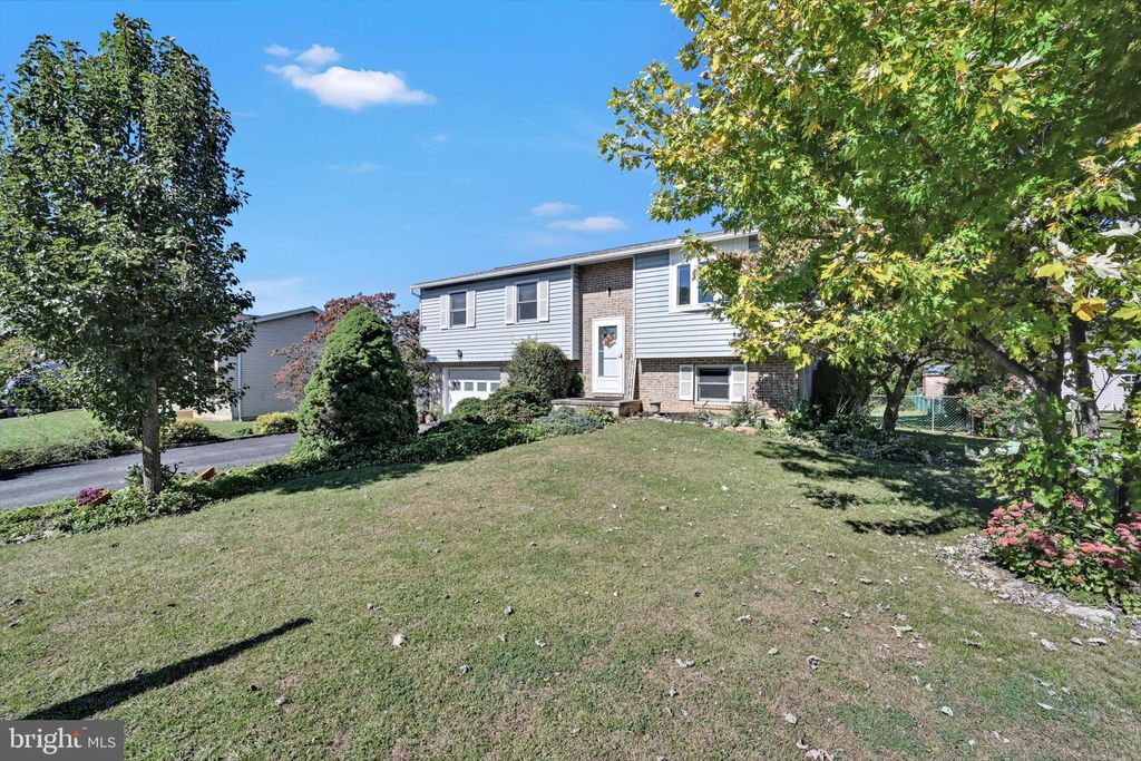 Photo of 1105 Showers Lane, READING, PA 19605 (MLS # PABK2063492)