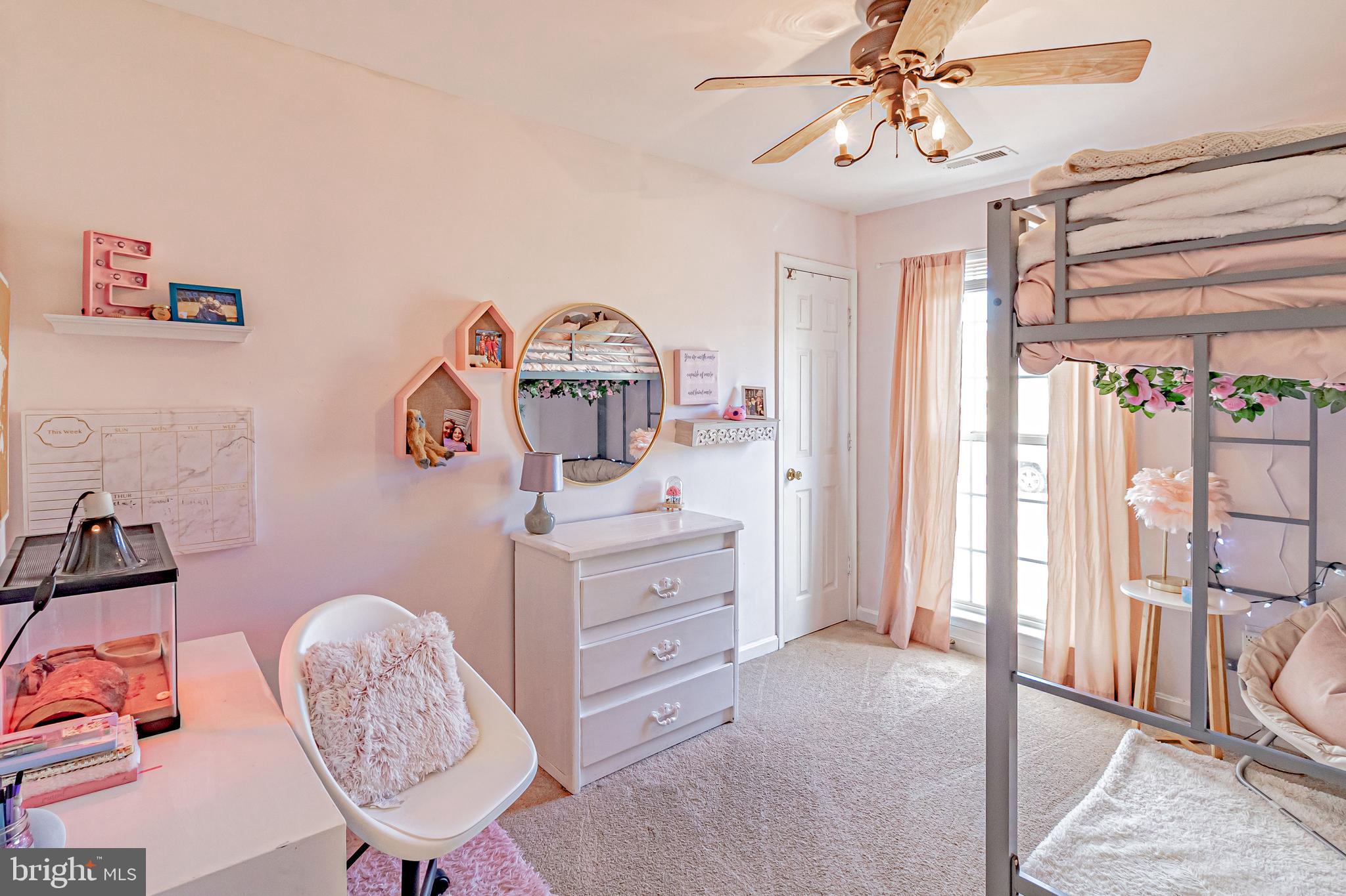 ACADEMY HILLS - Residential