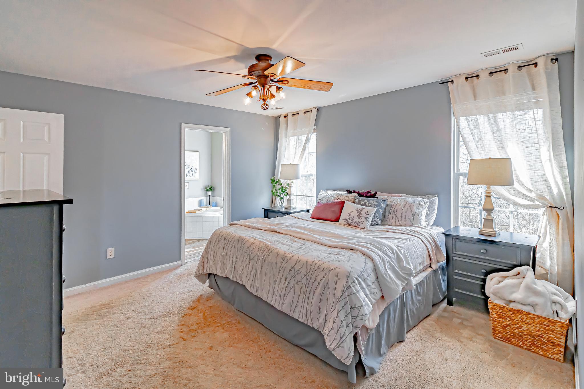 ACADEMY HILLS - Residential