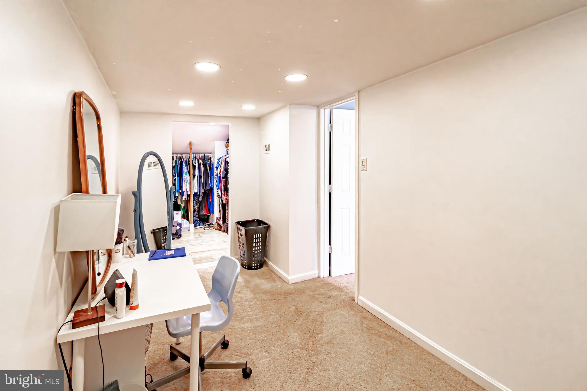 ACADEMY HILLS - Residential