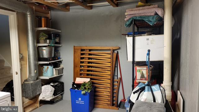 ESSEX PLACE - Residential