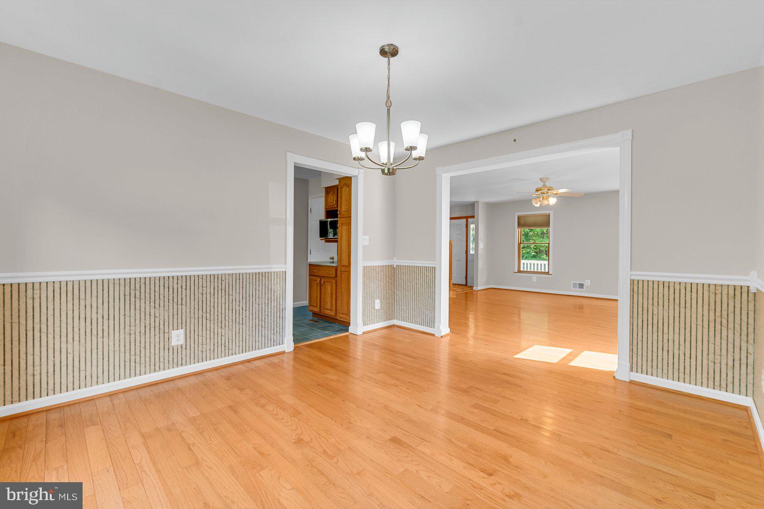 OLIVER BEACH - Residential