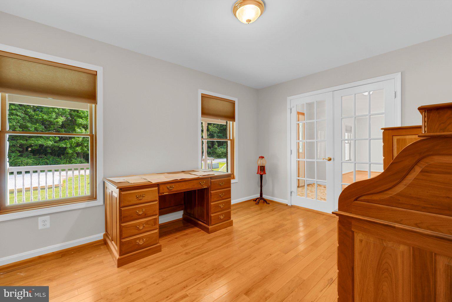 OLIVER BEACH - Residential