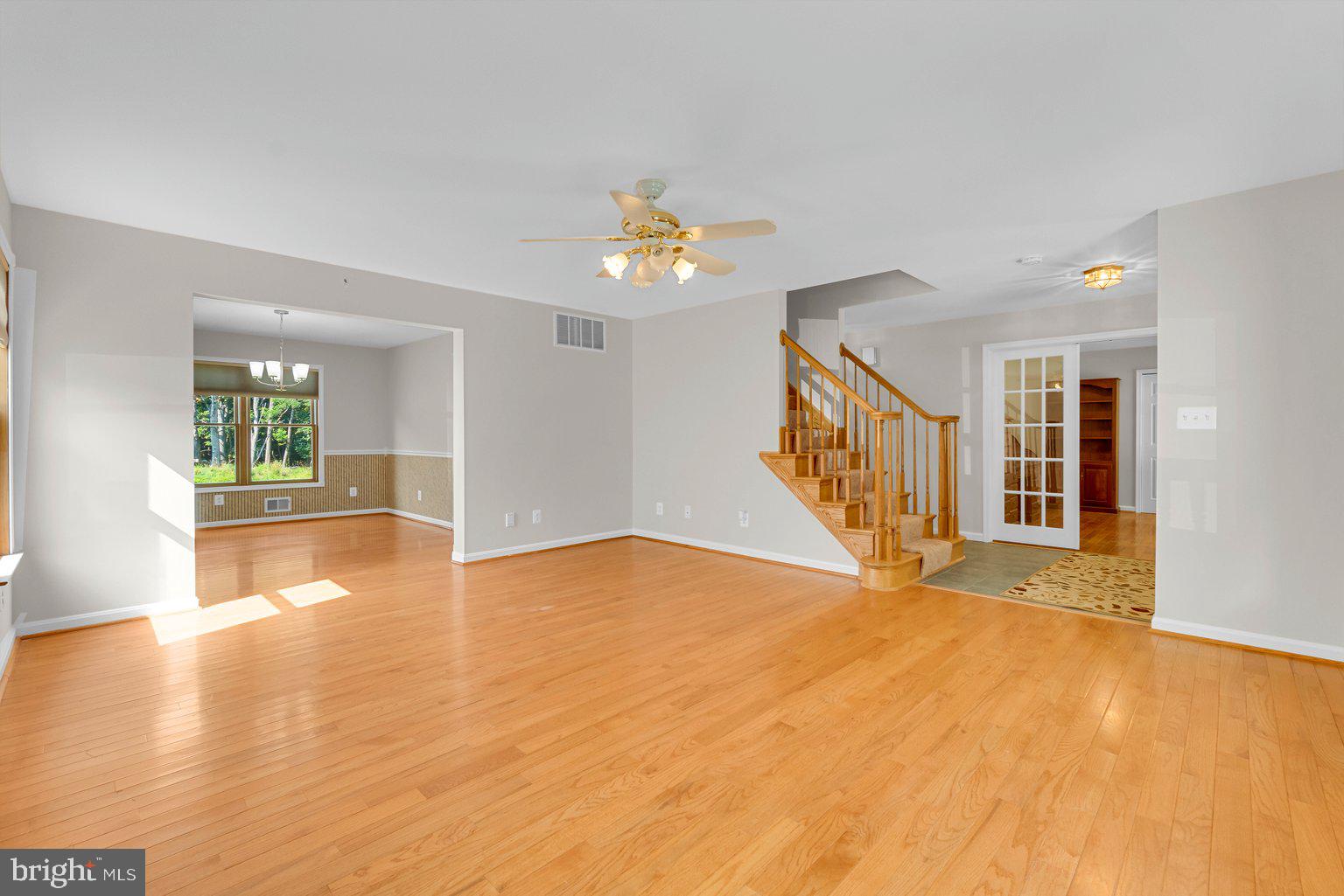 OLIVER BEACH - Residential