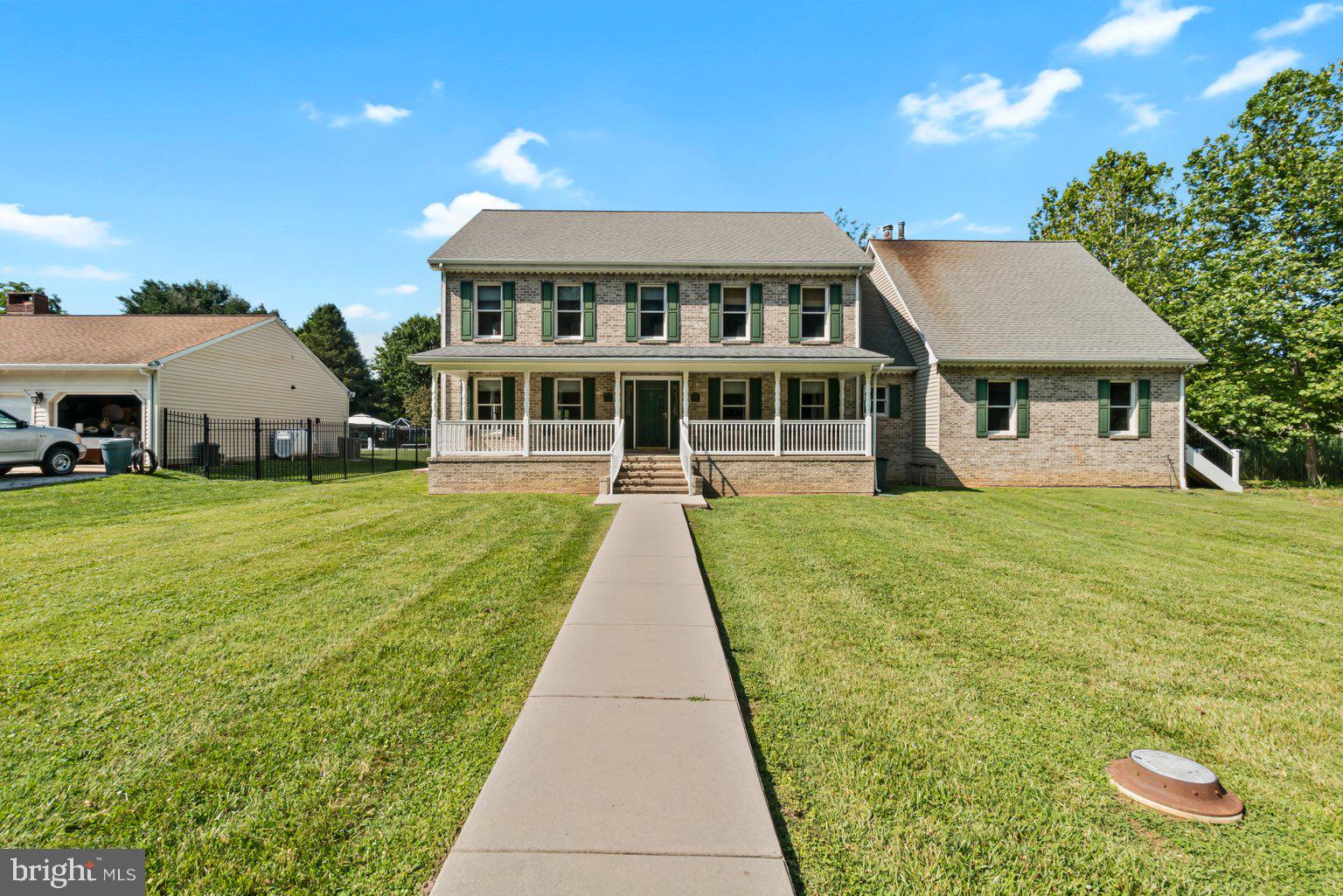 OLIVER BEACH - Residential