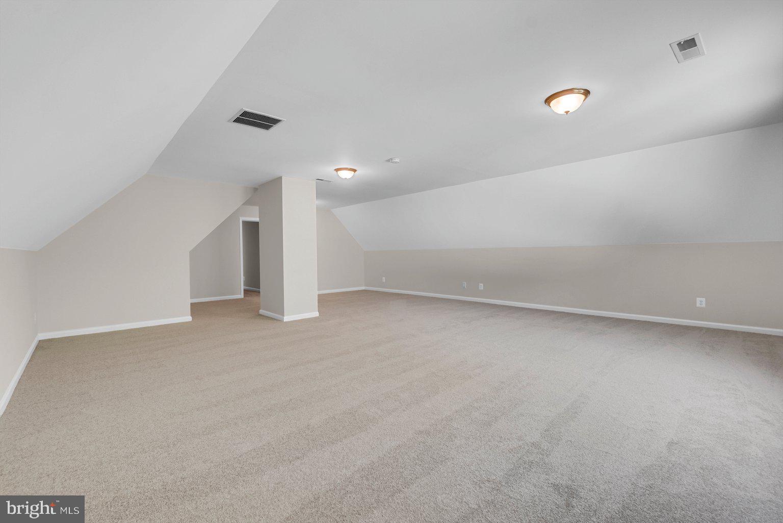 OLIVER BEACH - Residential