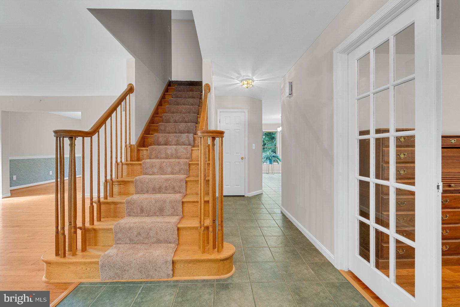 OLIVER BEACH - Residential