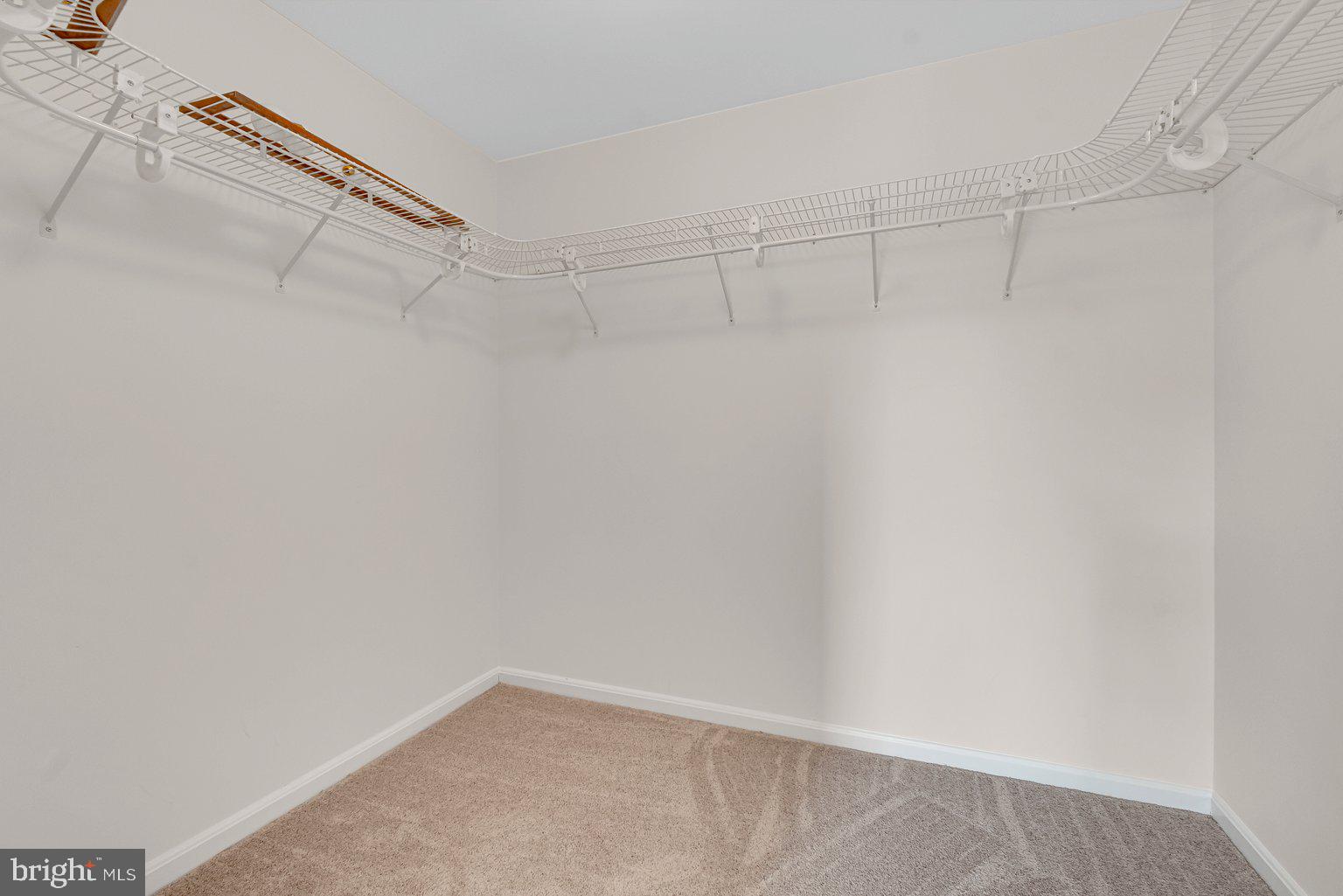 OLIVER BEACH - Residential