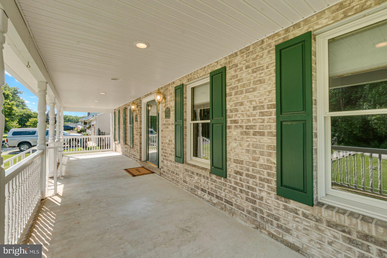 OLIVER BEACH - Residential