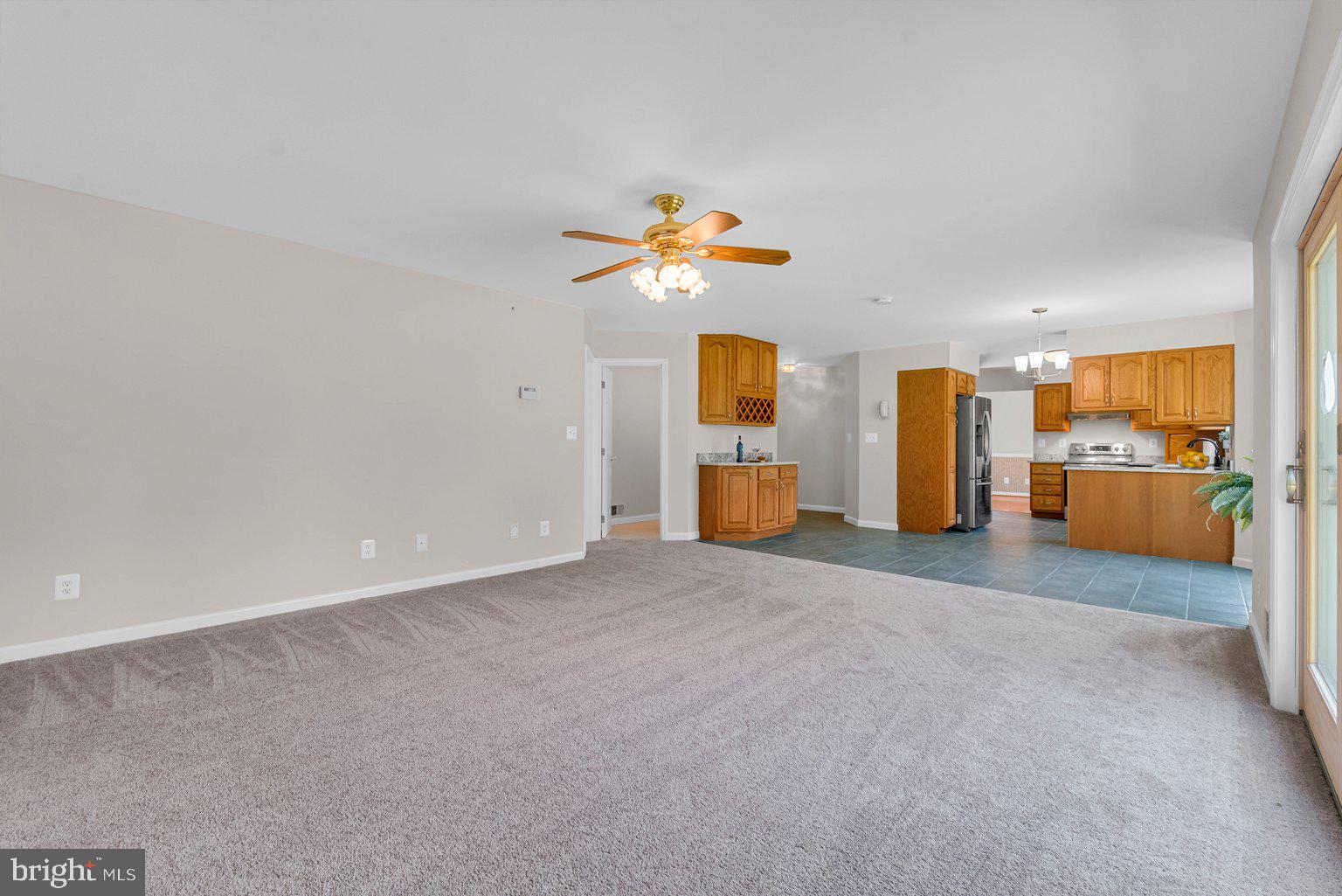 OLIVER BEACH - Residential