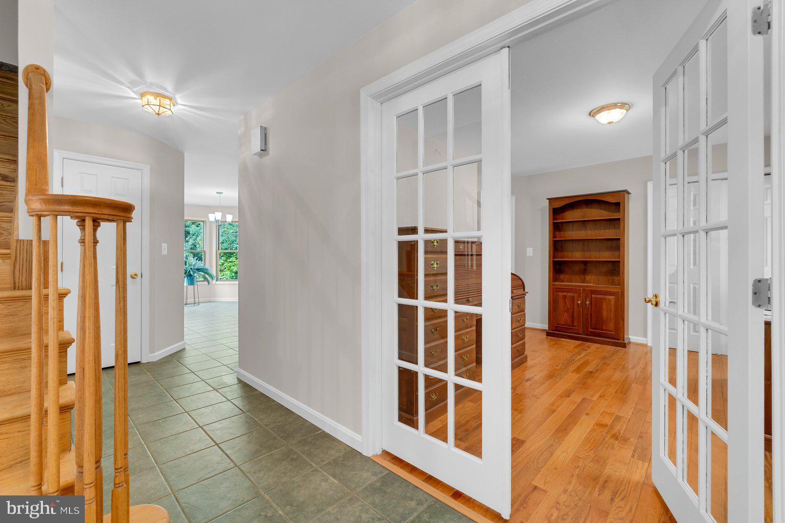 OLIVER BEACH - Residential