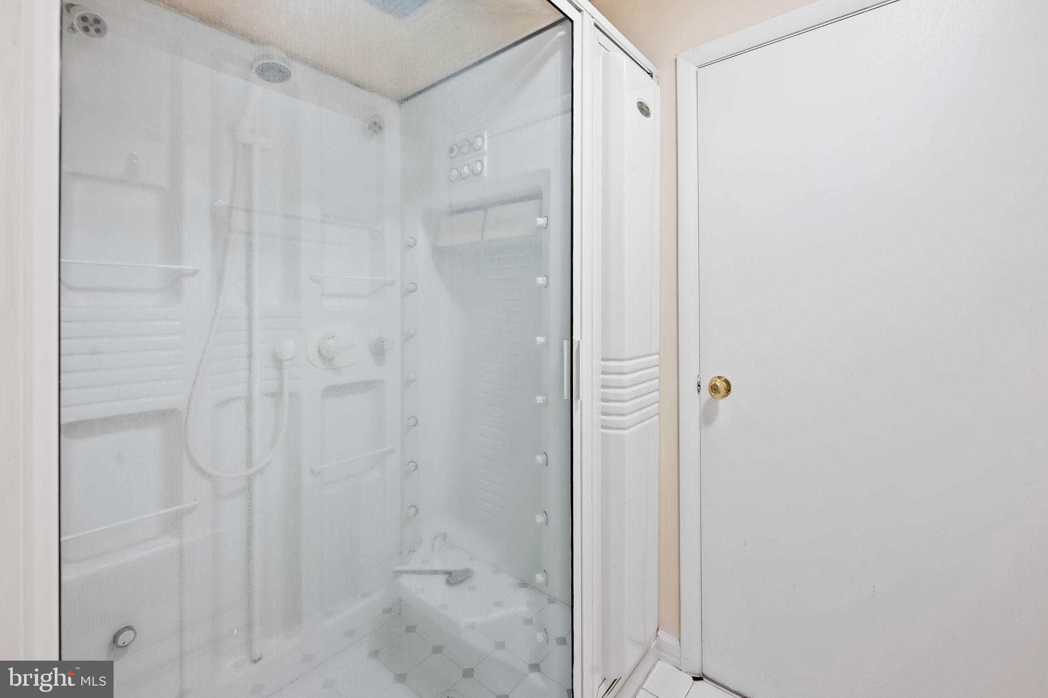 STONELEIGH - Residential