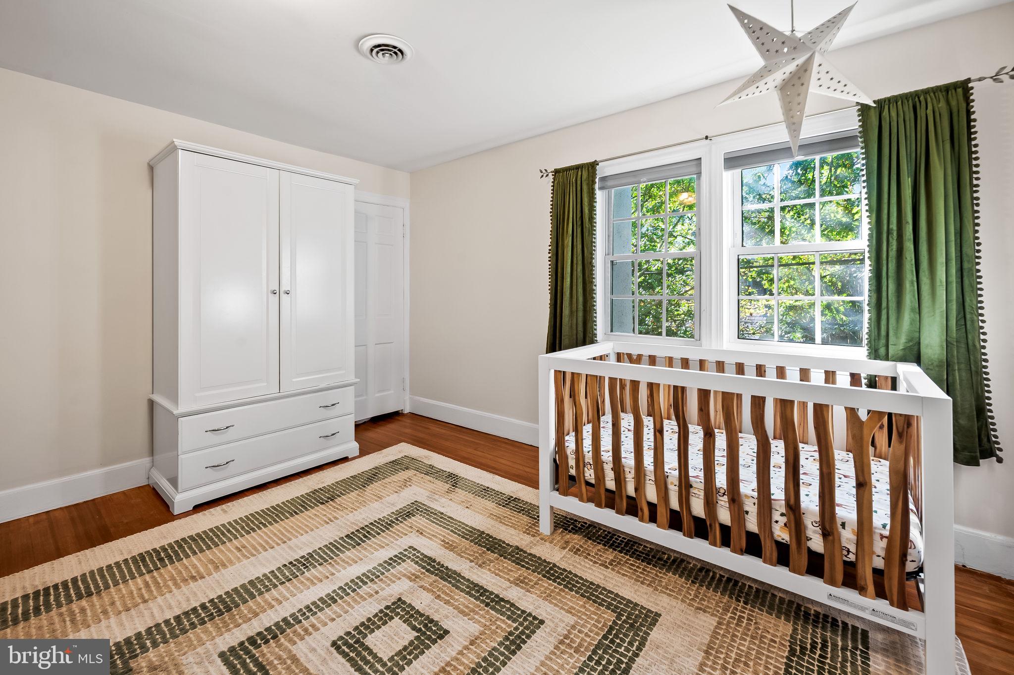 STONELEIGH - Residential