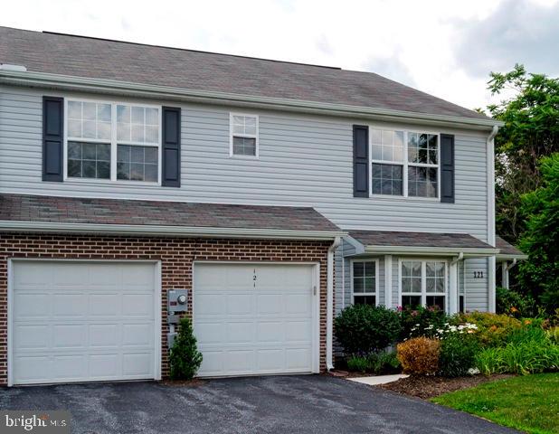 VILLAS AT HERSHEY MEADOWS - Residential