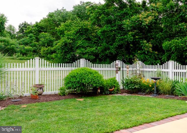 VILLAS AT HERSHEY MEADOWS - Residential