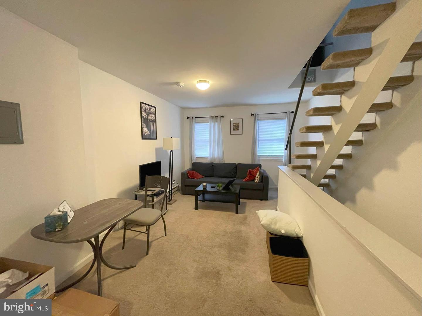 MOUNT VERNON - Commercial Sale