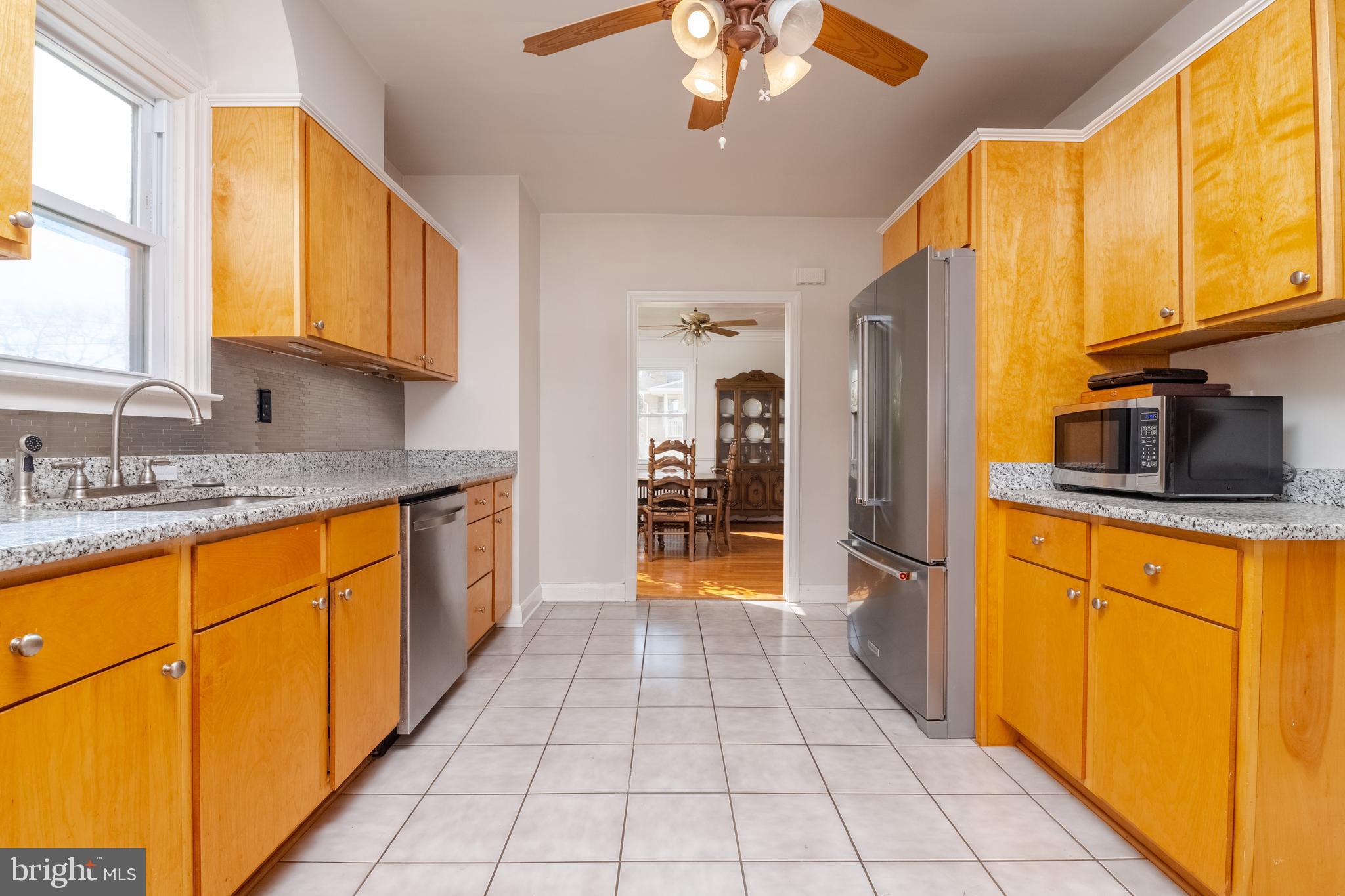 WOODSIDE - Residential