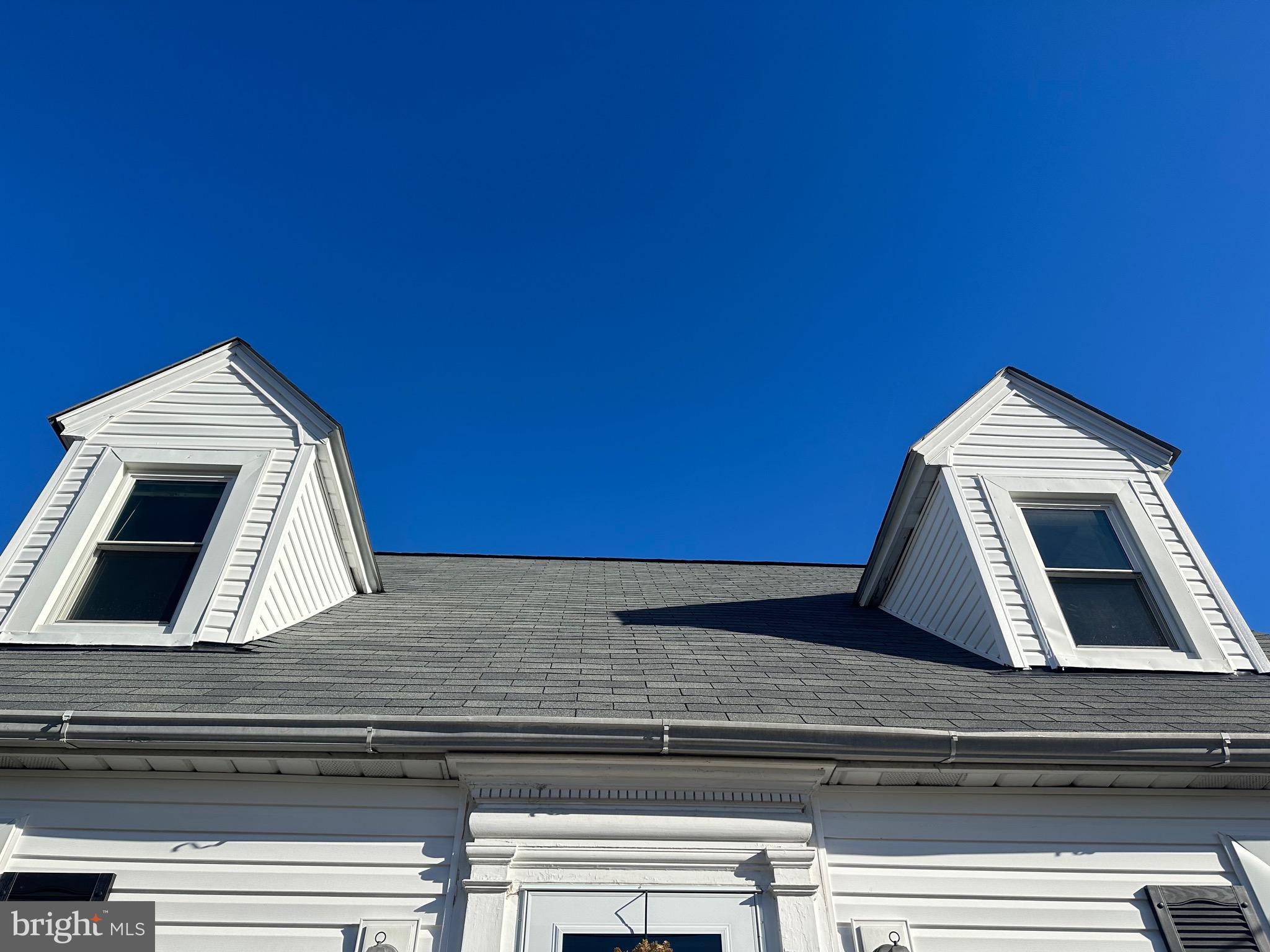 WOODSIDE - Residential