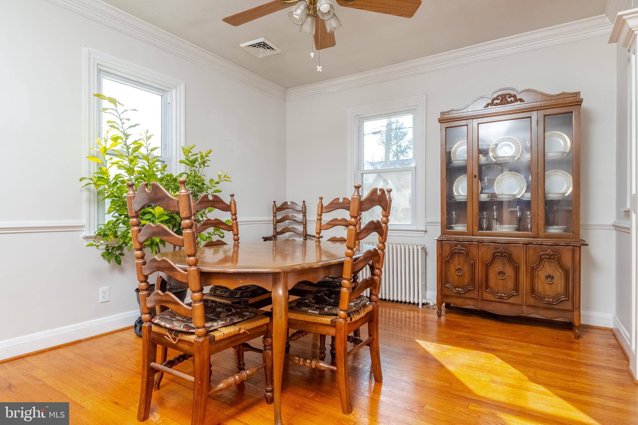 WOODSIDE - Residential