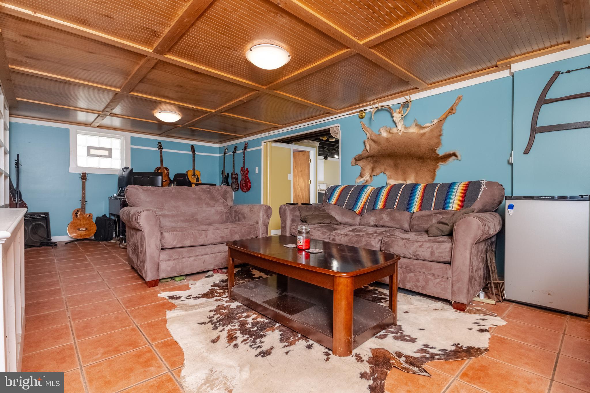 WOODSIDE - Residential