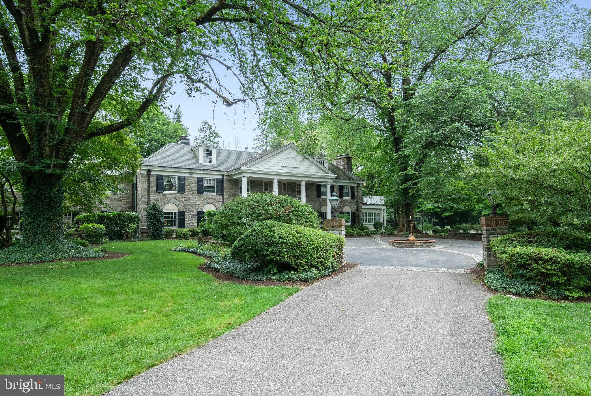 MERION GOLF ESTATES - Residential