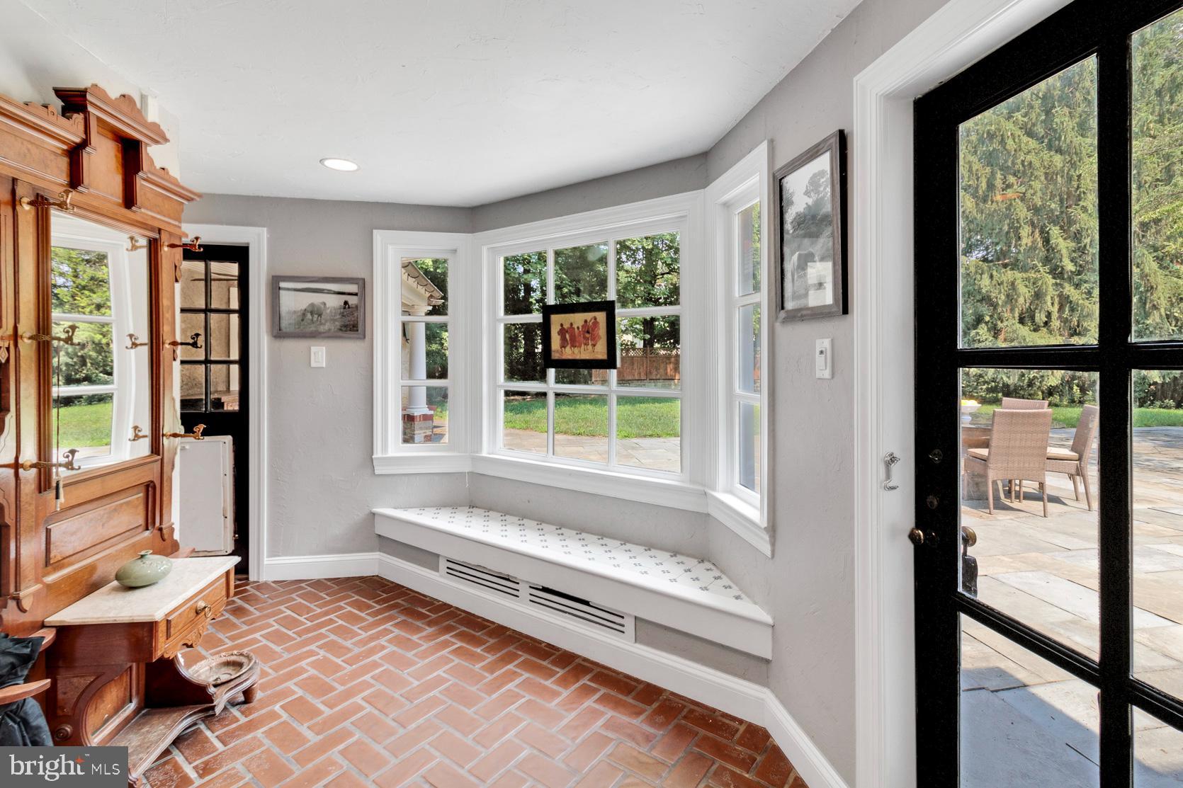 MERION GOLF ESTATES - Residential