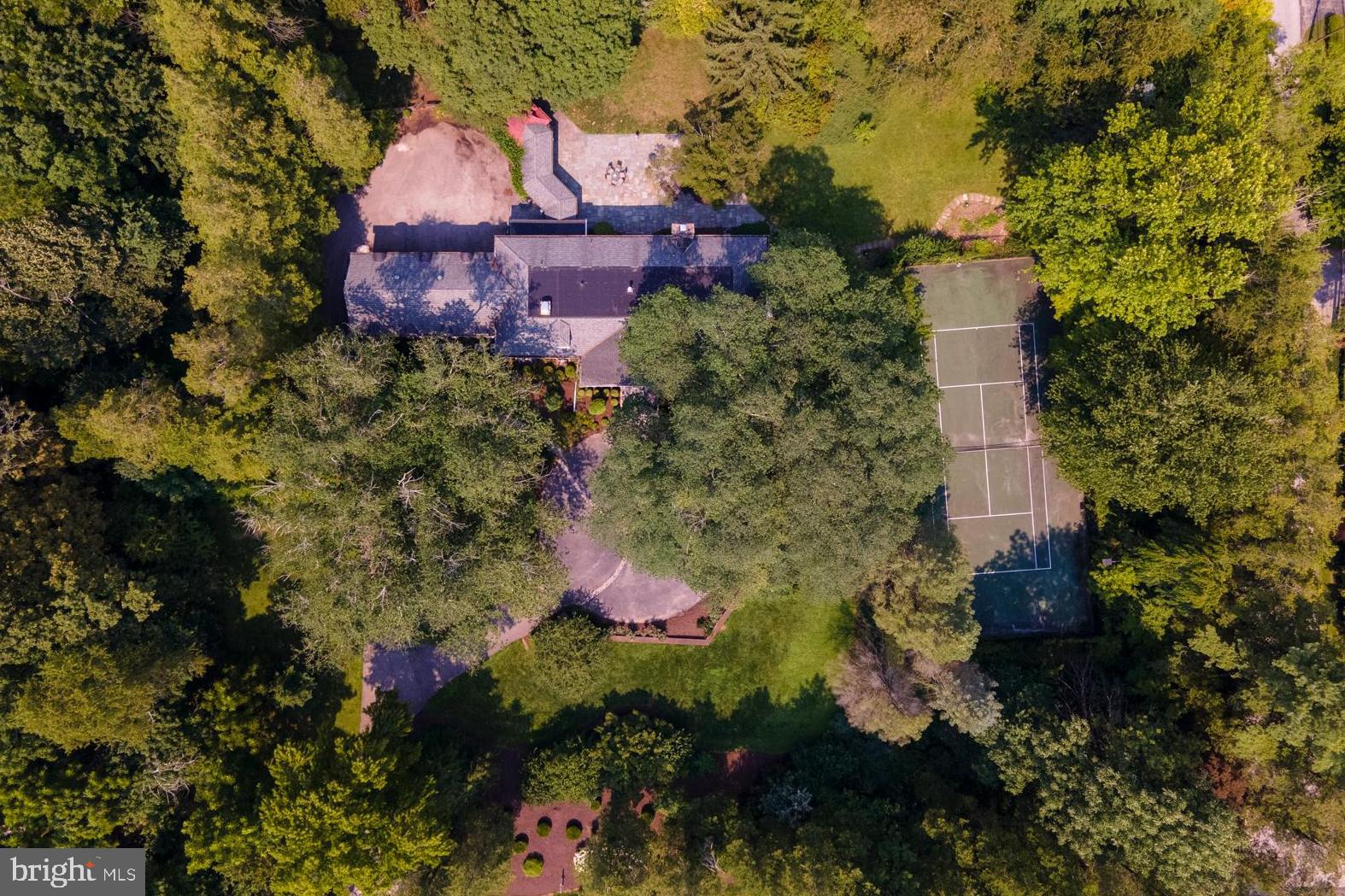 MERION GOLF ESTATES - Residential