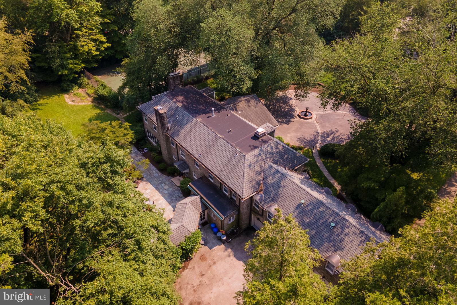 MERION GOLF ESTATES - Residential