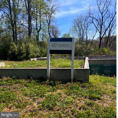 995 DESANTIS DRIVE COATESVILLE PA 19320