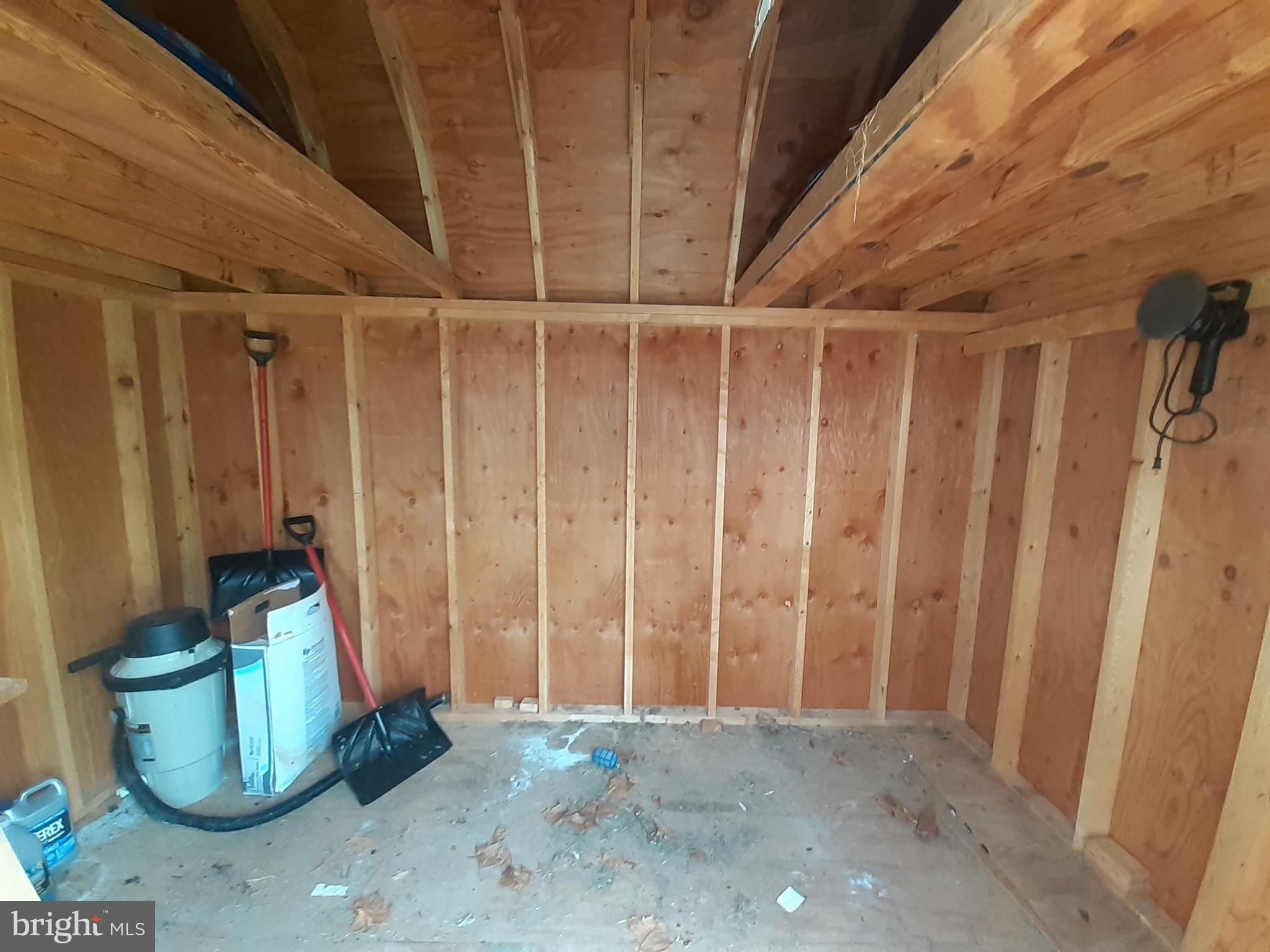 SWAN POINT - Residential