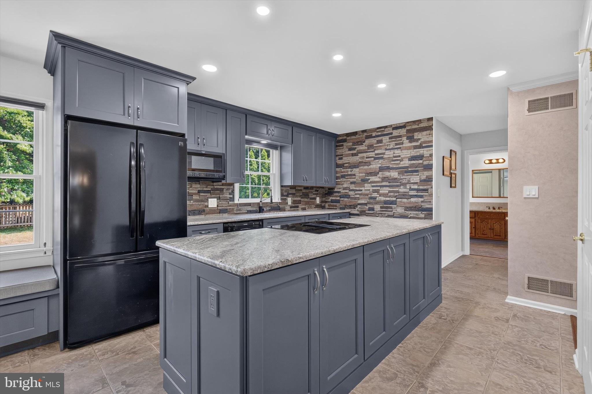1022 CHELMSFORD DRIVE
