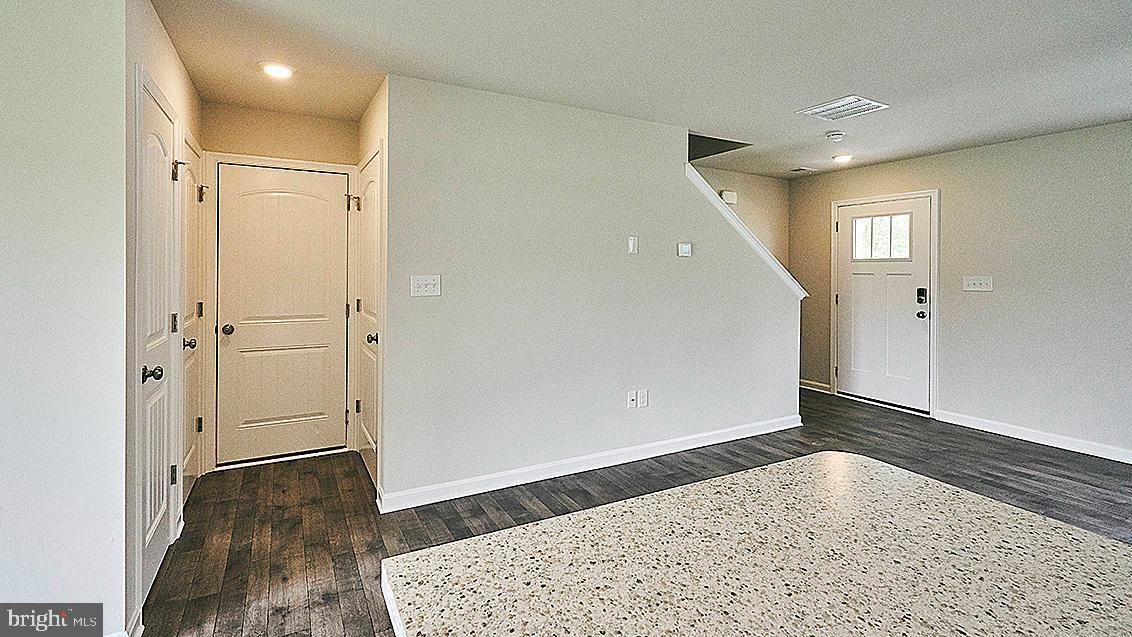 BLACKWATER LANDING - Residential