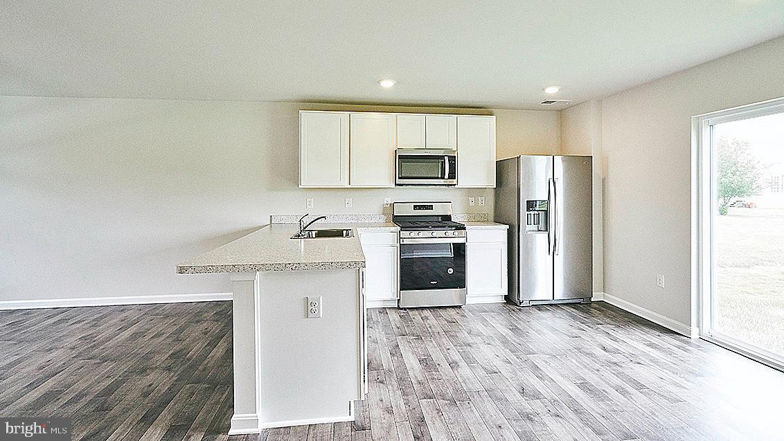 BLACKWATER LANDING - Residential