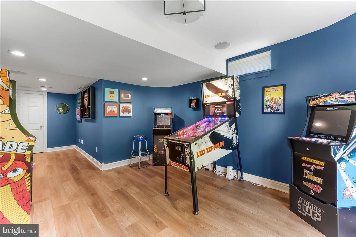 GARNET VALLEY WOODS - Residential