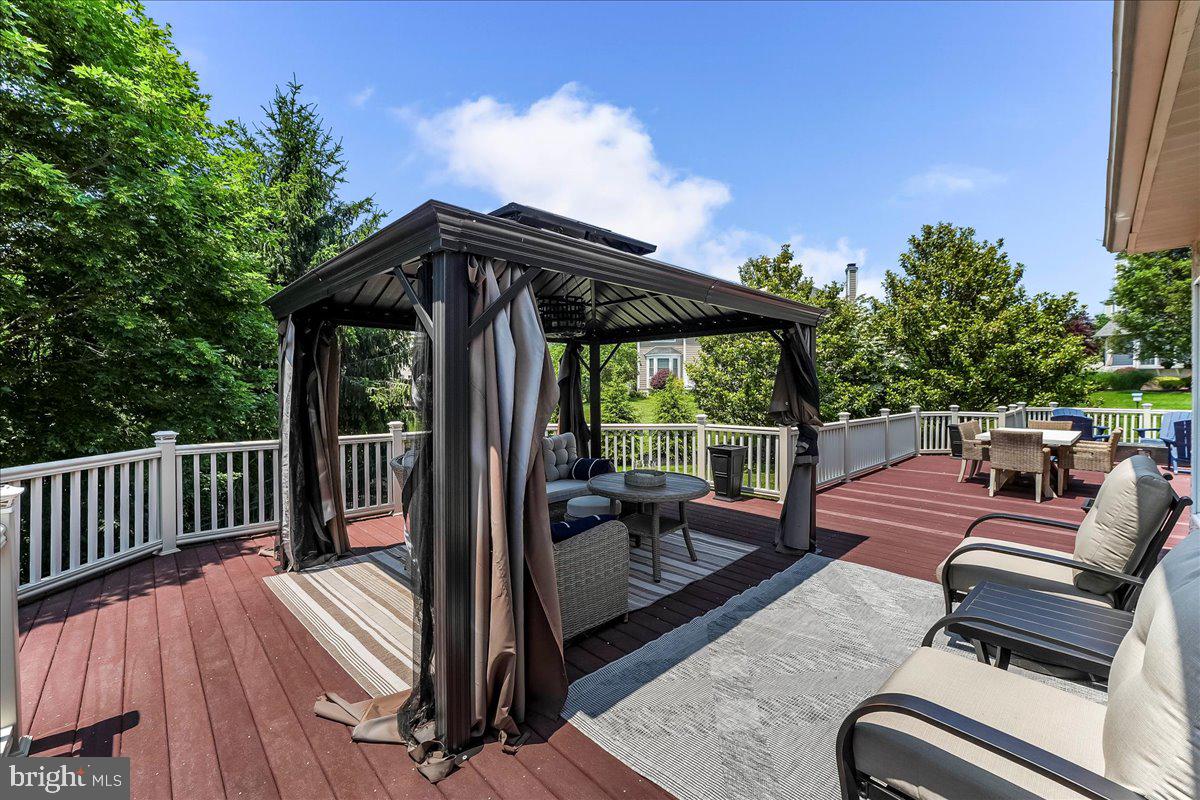 GARNET VALLEY WOODS - Residential