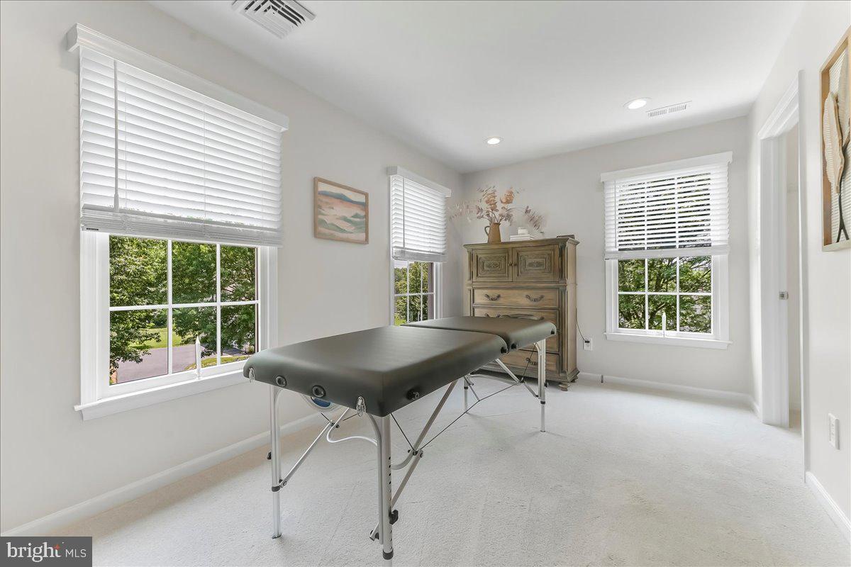 GARNET VALLEY WOODS - Residential